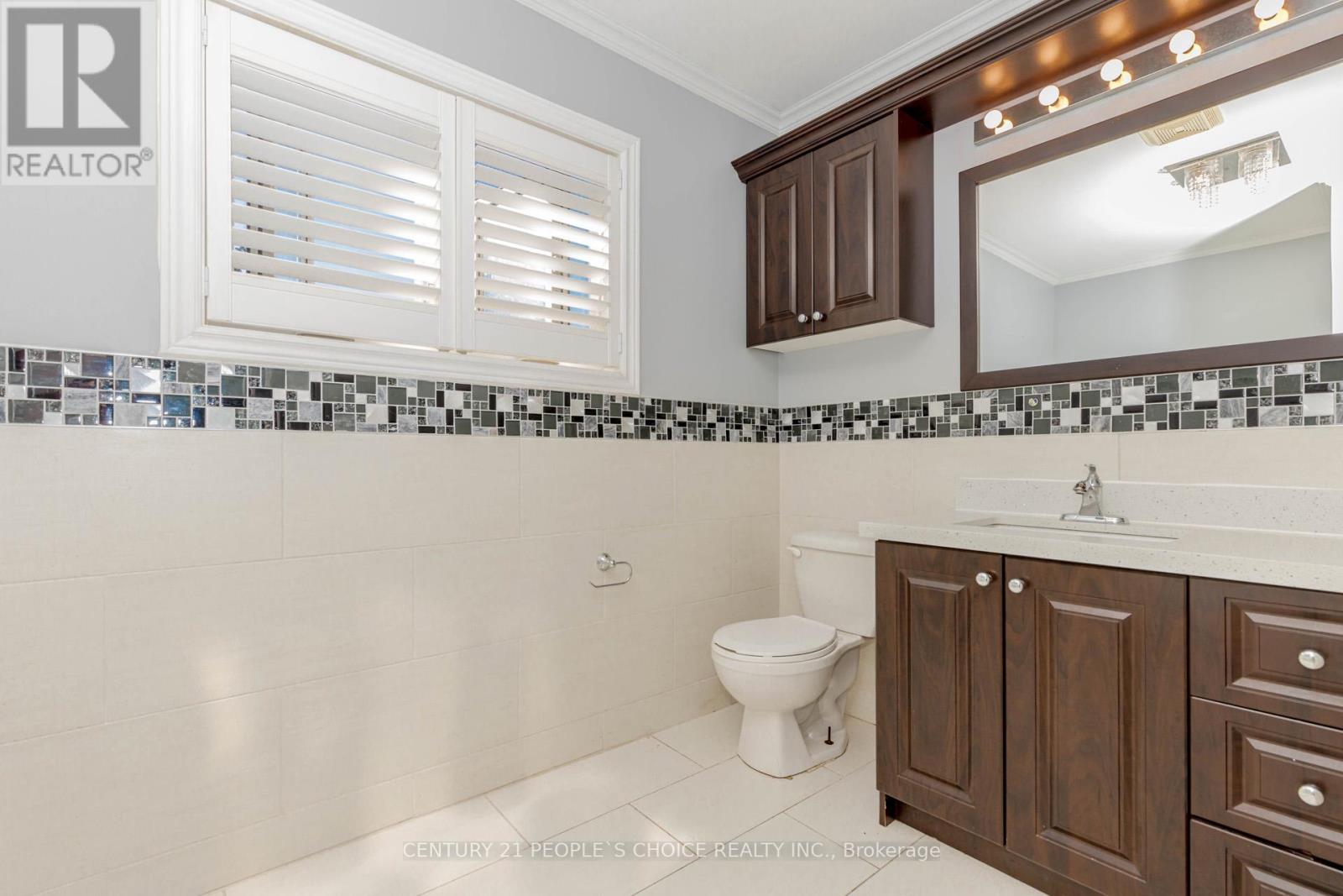 897 Bancroft Drive, Mississauga, Ontario  L5V 1X7 - Photo 33 - W12566020