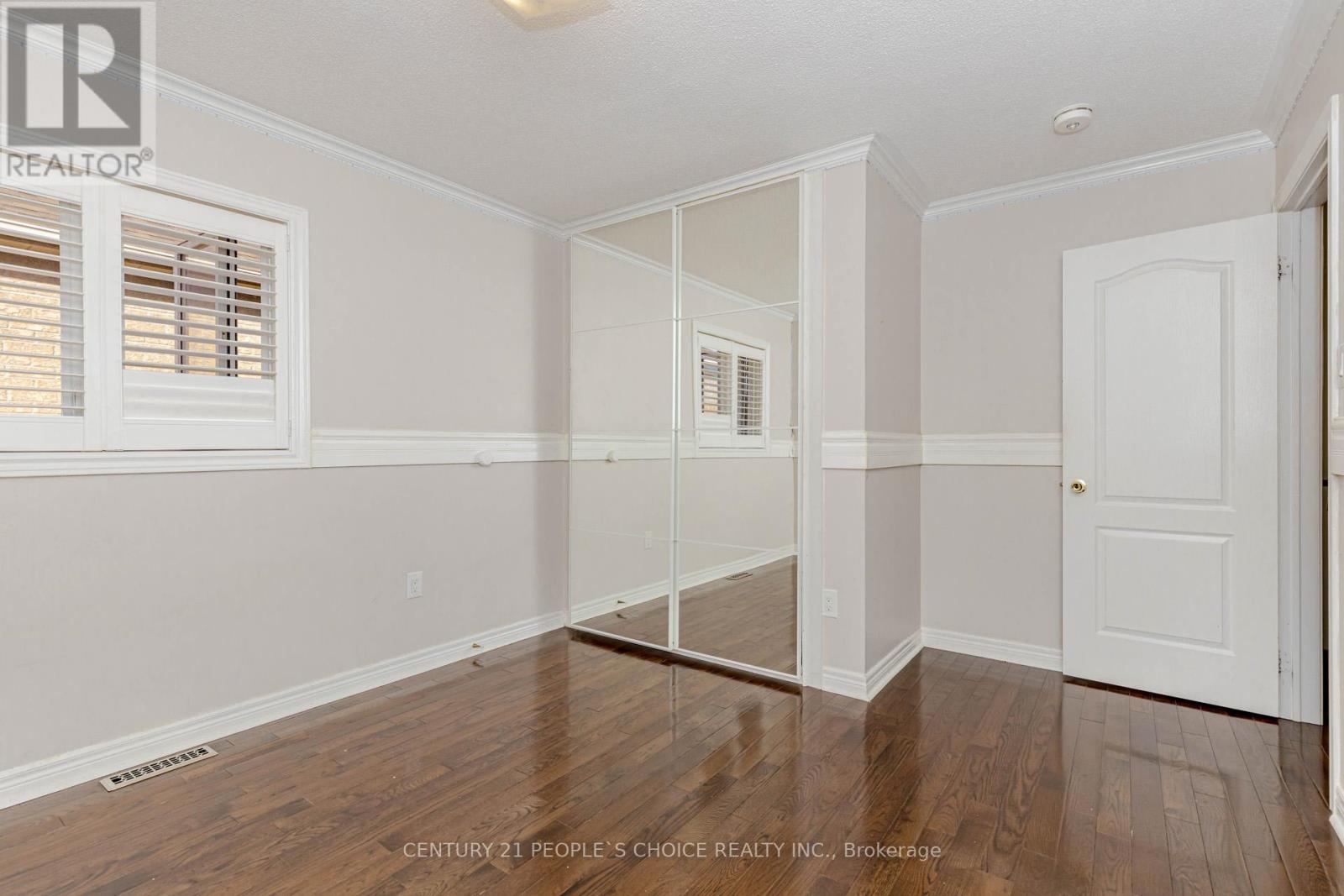 897 Bancroft Drive, Mississauga, Ontario  L5V 1X7 - Photo 40 - W12566020