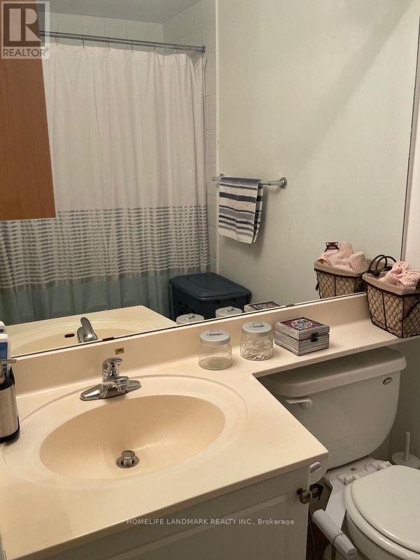 1703 - 3939 Duke Of York Boulevard, Mississauga, Ontario  L5B 4N2 - Photo 11 - W12566026