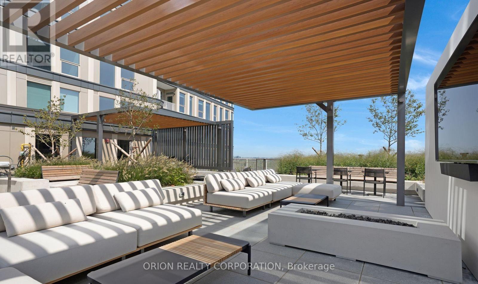 2004 - 3240 William Coltson Avenue, Oakville, Ontario  L6H 0X1 - Photo 26 - W12566028