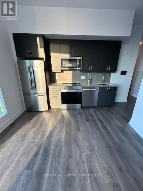 2004 - 3240 William Coltson Avenue, Oakville, Ontario  L6H 0X1 - Photo 4 - W12566028