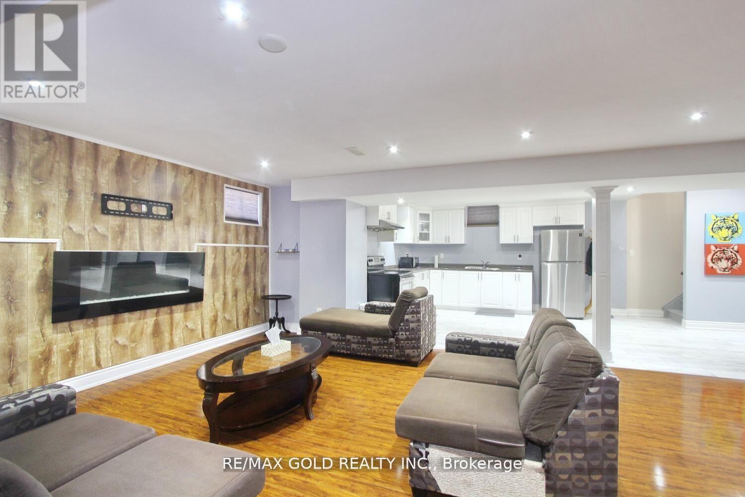 14 Ladbrook Crescent, Brampton, Ontario  L6X 5H6 - Photo 41 - W12566042