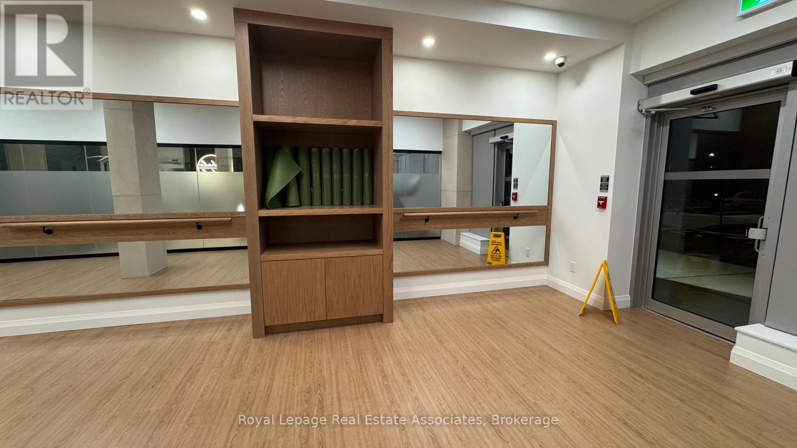 406 - 3250 Carding Mill Trail, Oakville, Ontario  L6M 1L3 - Photo 15 - W12566046