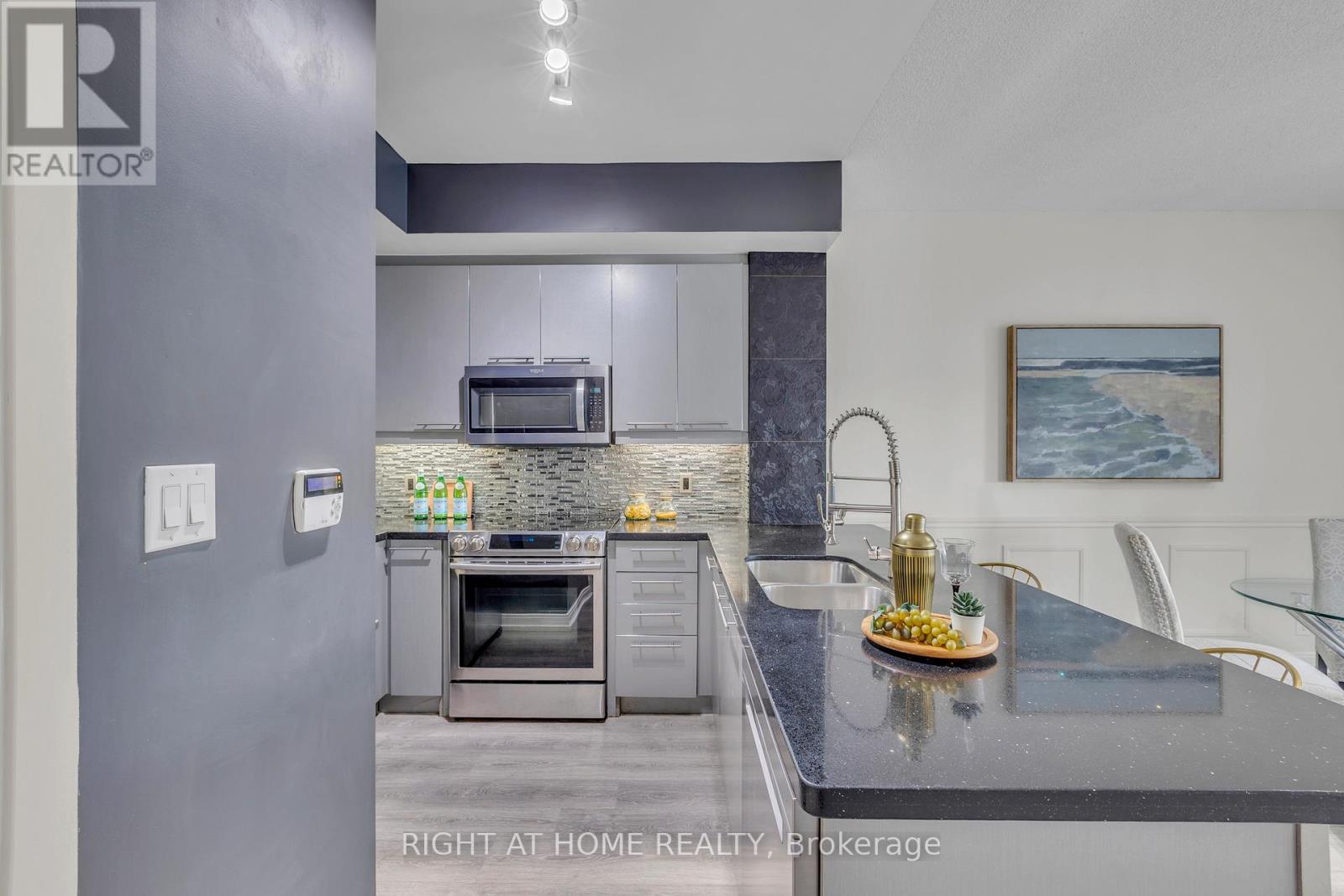 3605 - 60 Absolute Avenue, Mississauga, Ontario  L4Z 0A8 - Photo 8 - W12566058