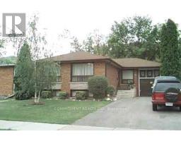 52 WATERCLIFFE ROAD, Toronto, Ontario