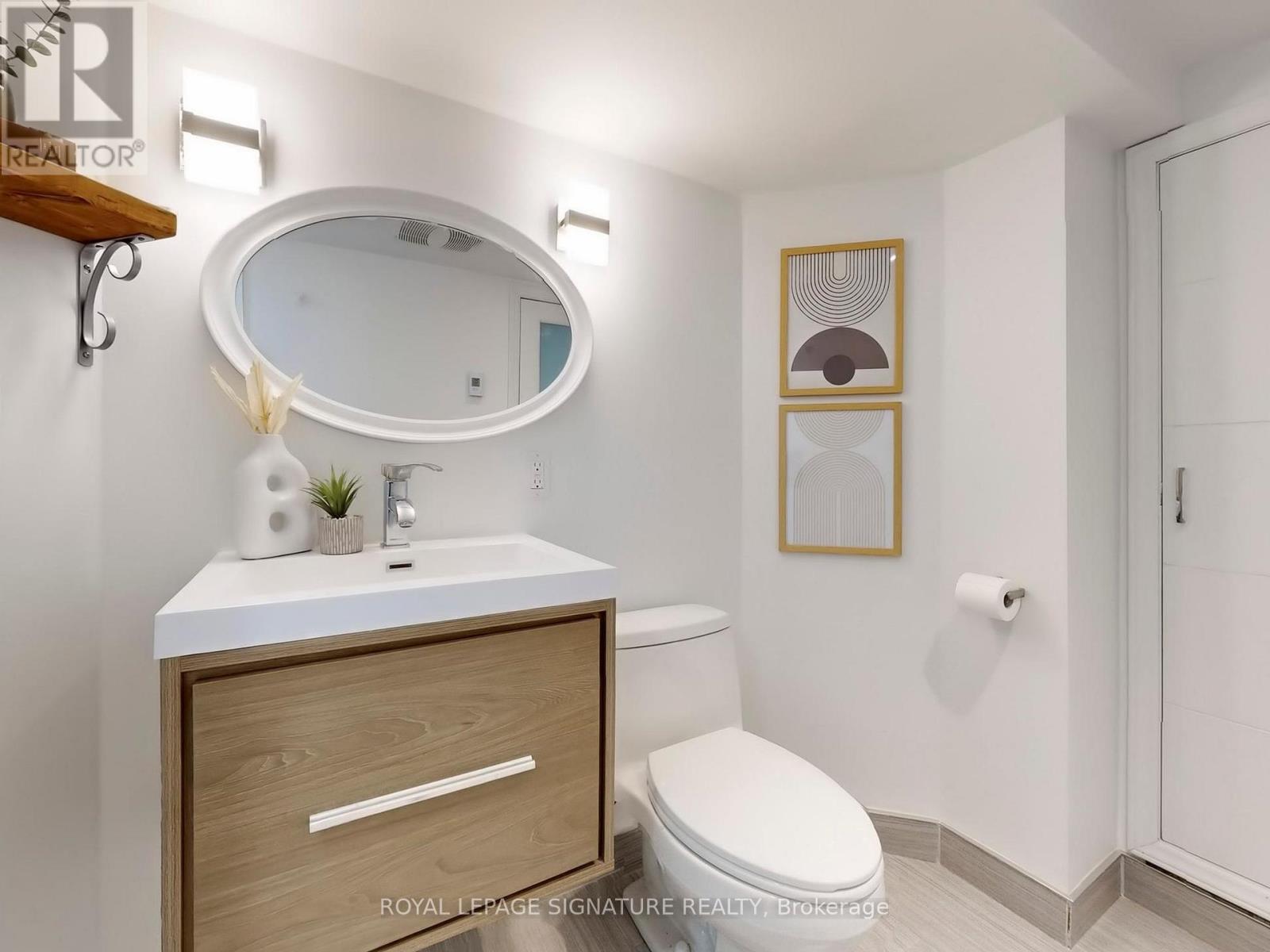 92 Alder Crescent, Toronto, Ontario  M8V 2H8 - Photo 24 - W12566092