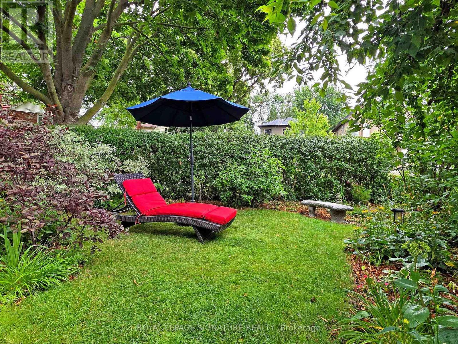 92 Alder Crescent, Toronto, Ontario  M8V 2H8 - Photo 27 - W12566092