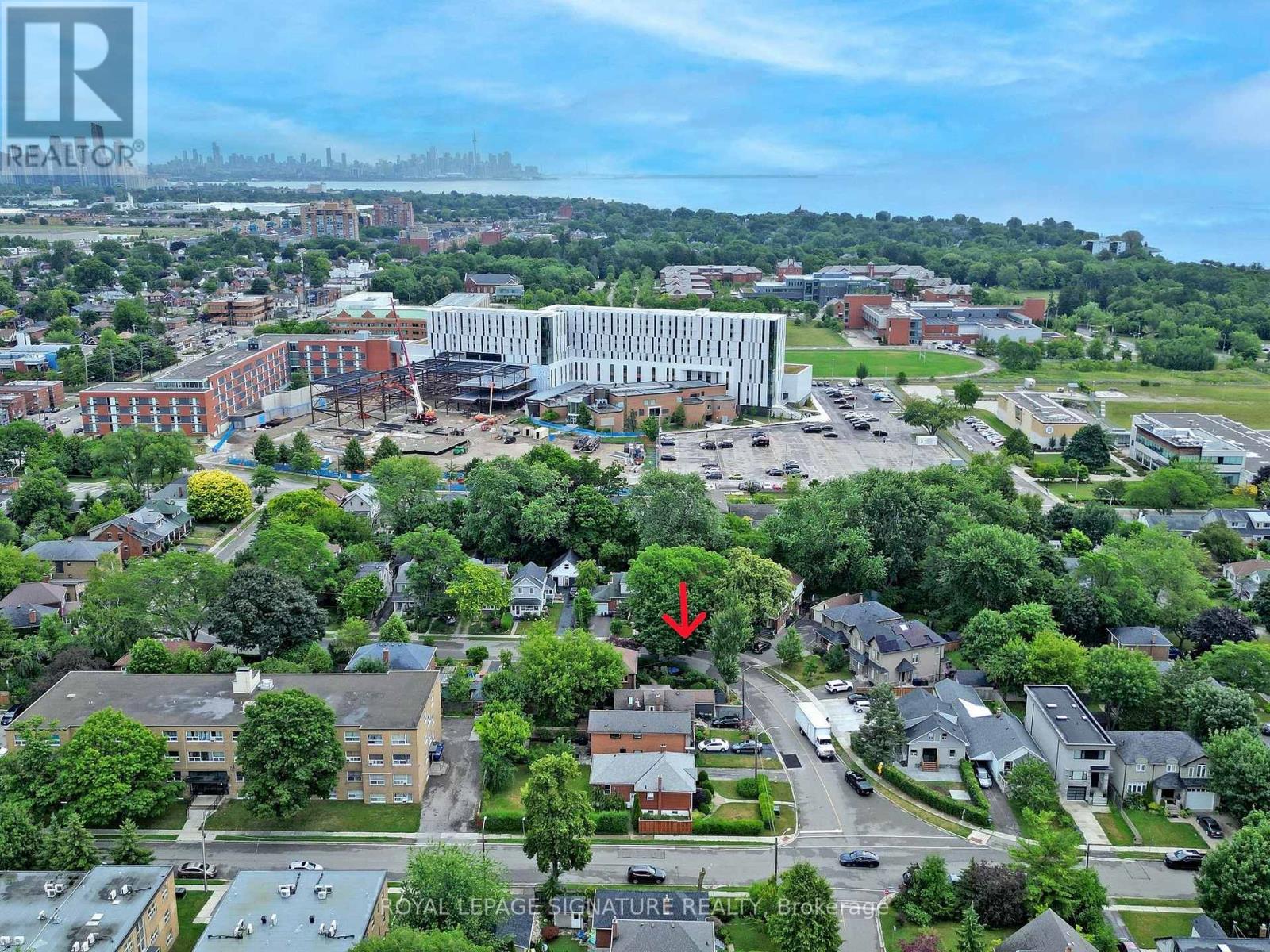 92 Alder Crescent, Toronto, Ontario  M8V 2H8 - Photo 38 - W12566092