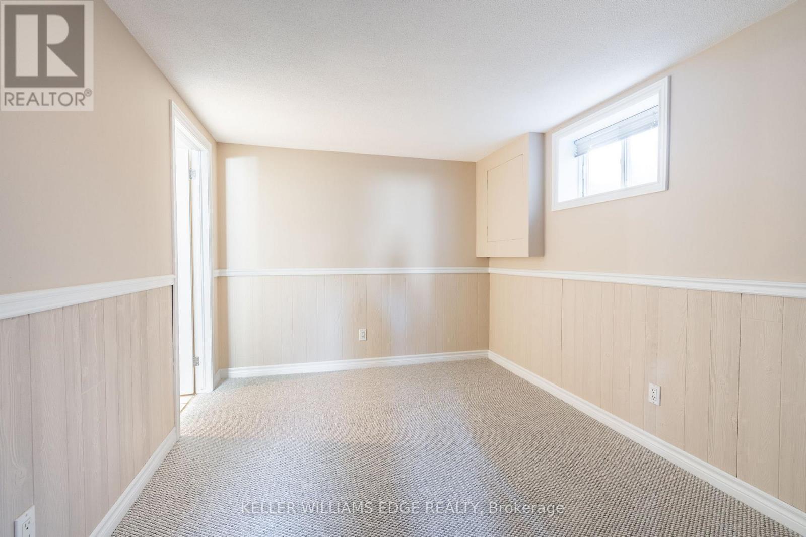 1523 Constance Drive, Oakville, Ontario  L6J 2T8 - Photo 32 - W12566094