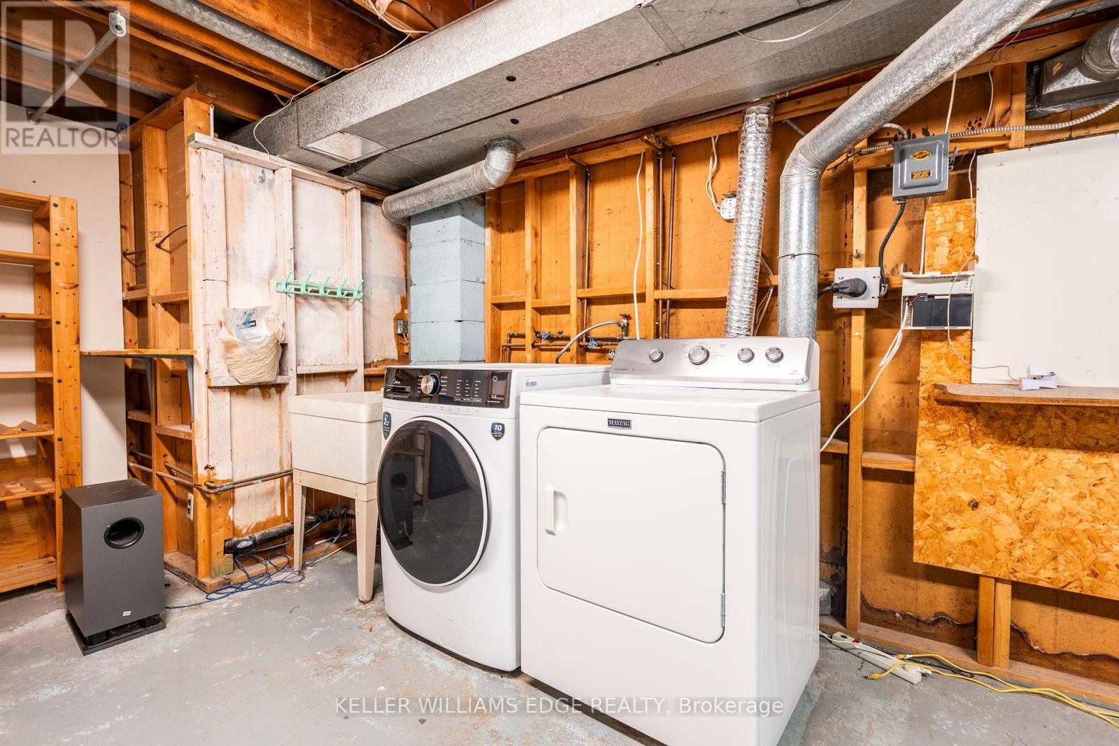 1523 Constance Drive, Oakville, Ontario  L6J 2T8 - Photo 36 - W12566094