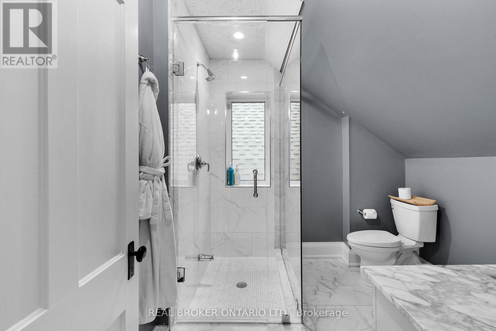 23 Triller Avenue, Toronto, Ontario  M6K 3B7 - Photo 29 - W12566104