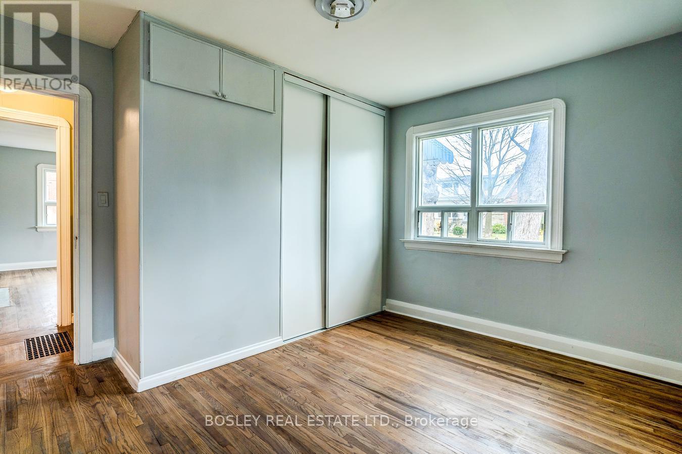 9 Thirty Eighth Street, Toronto, Ontario  M8W 3M1 - Photo 17 - W12566108