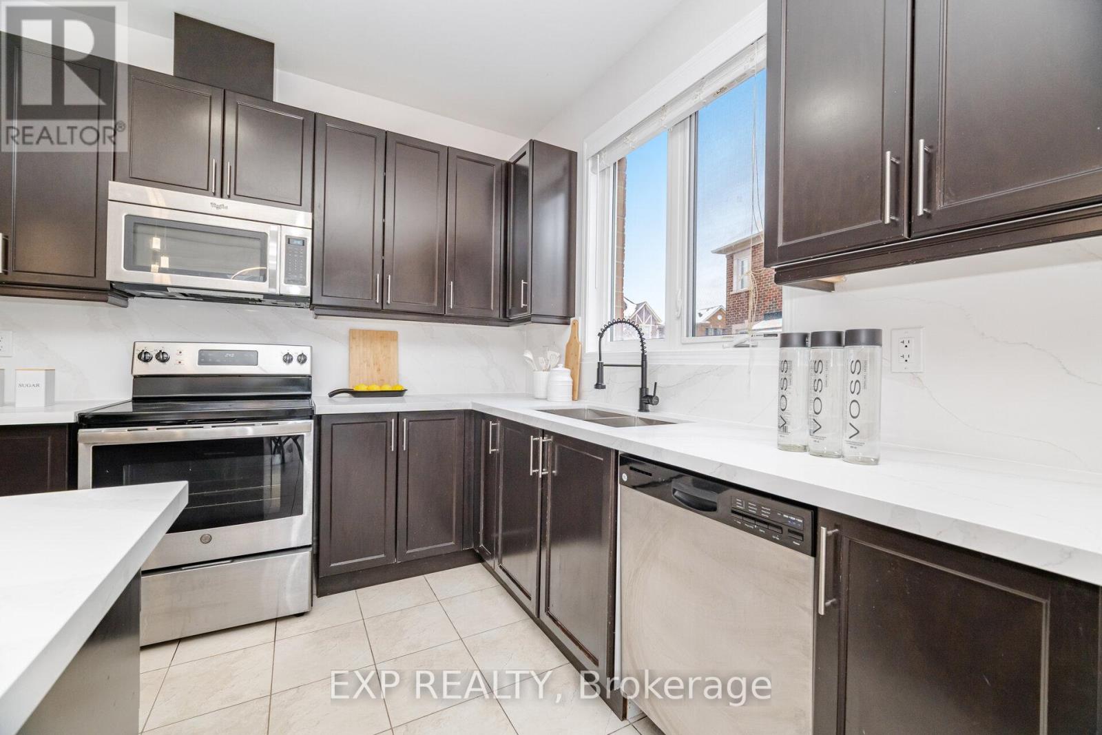 1538 Elsworthy Cross, Milton, Ontario  L9T 8Y6 - Photo 21 - W12566136