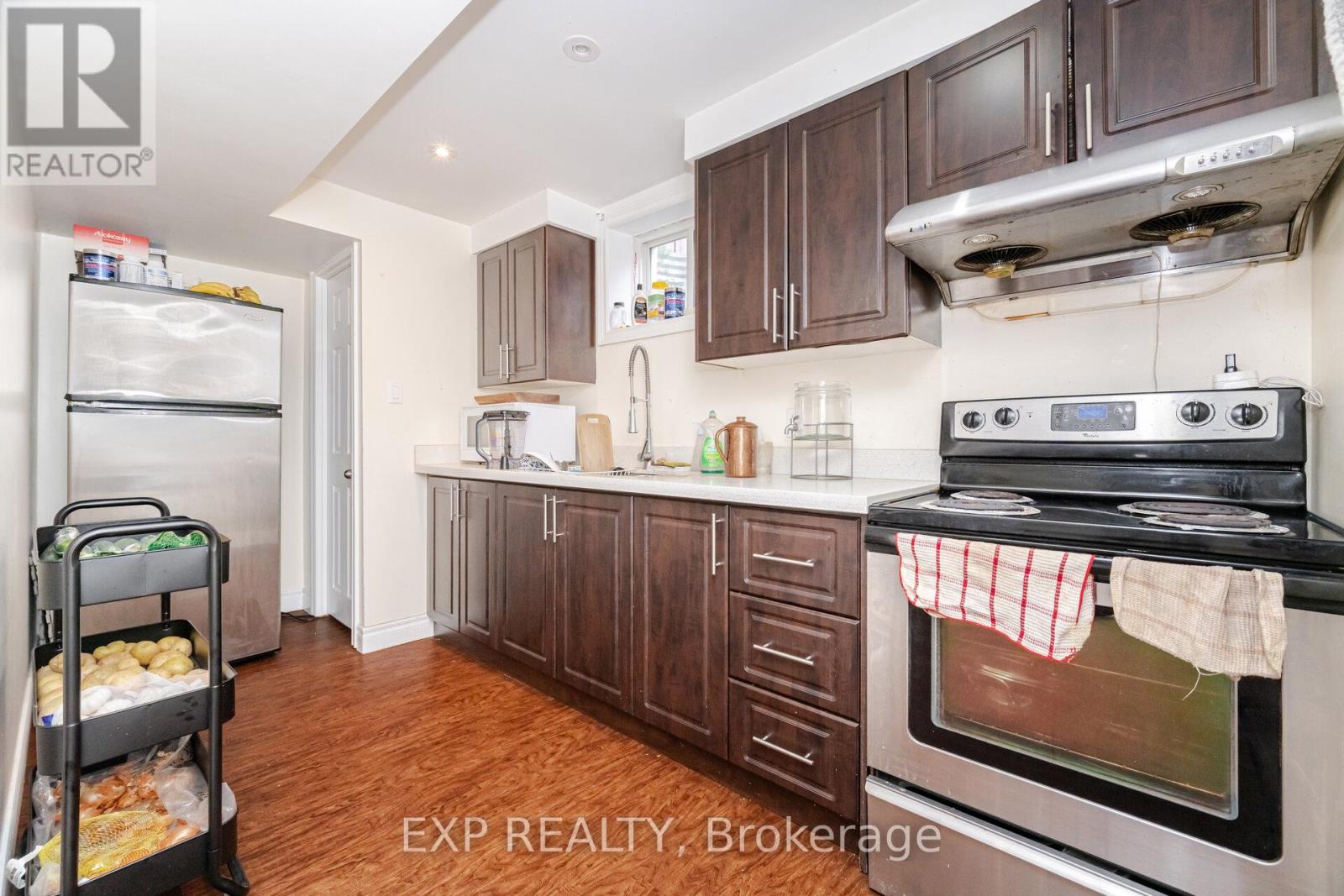 1538 Elsworthy Cross, Milton, Ontario  L9T 8Y6 - Photo 43 - W12566136