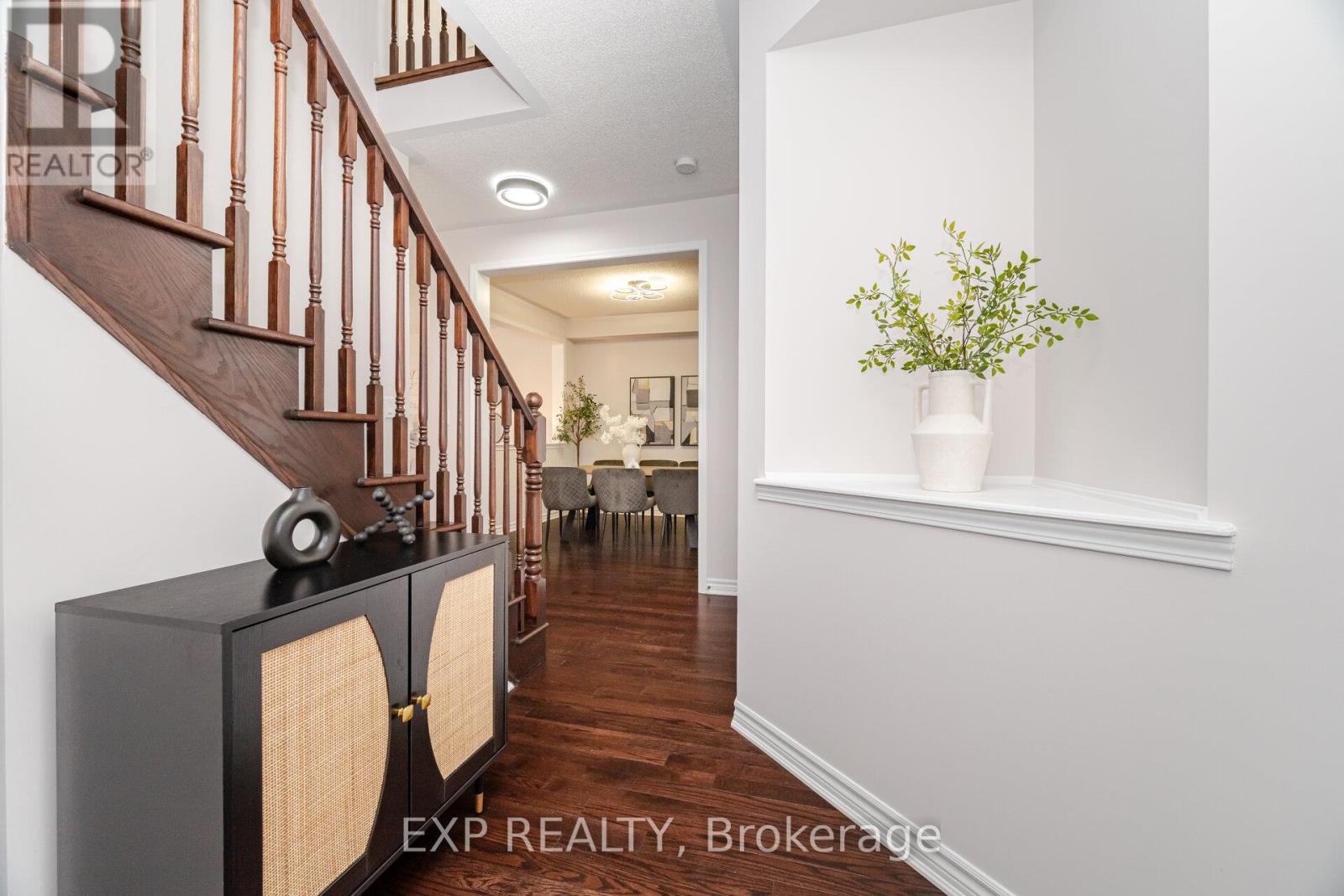 1538 Elsworthy Cross, Milton, Ontario  L9T 8Y6 - Photo 9 - W12566136