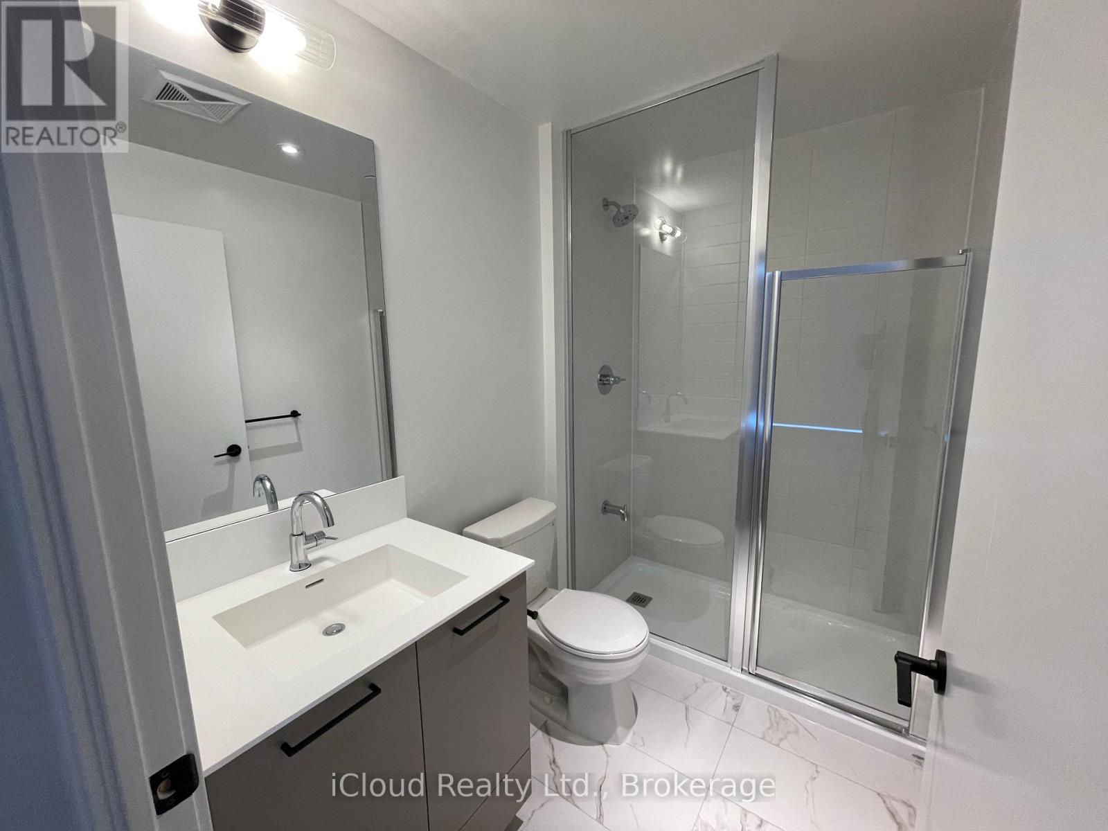 415 - 10 Lagerfeld Drive E, Brampton, Ontario  L7A 0H8 - Photo 5 - W12566142