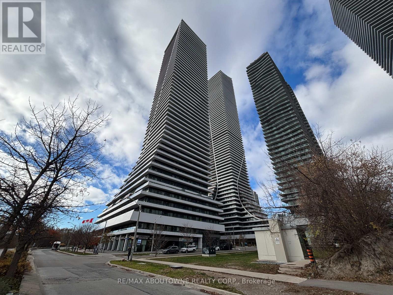 4305 - 20 SHORE BREEZE DRIVE, Toronto, Ontario