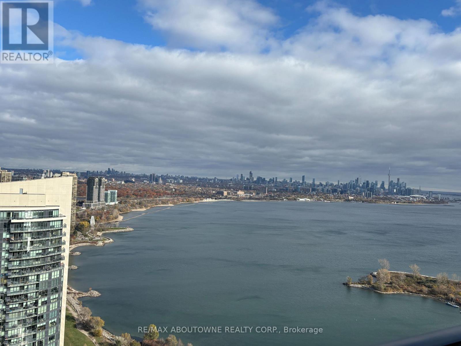 4305 - 20 Shore Breeze Drive, Toronto, Ontario  M8V 0C7 - Photo 12 - W12566146