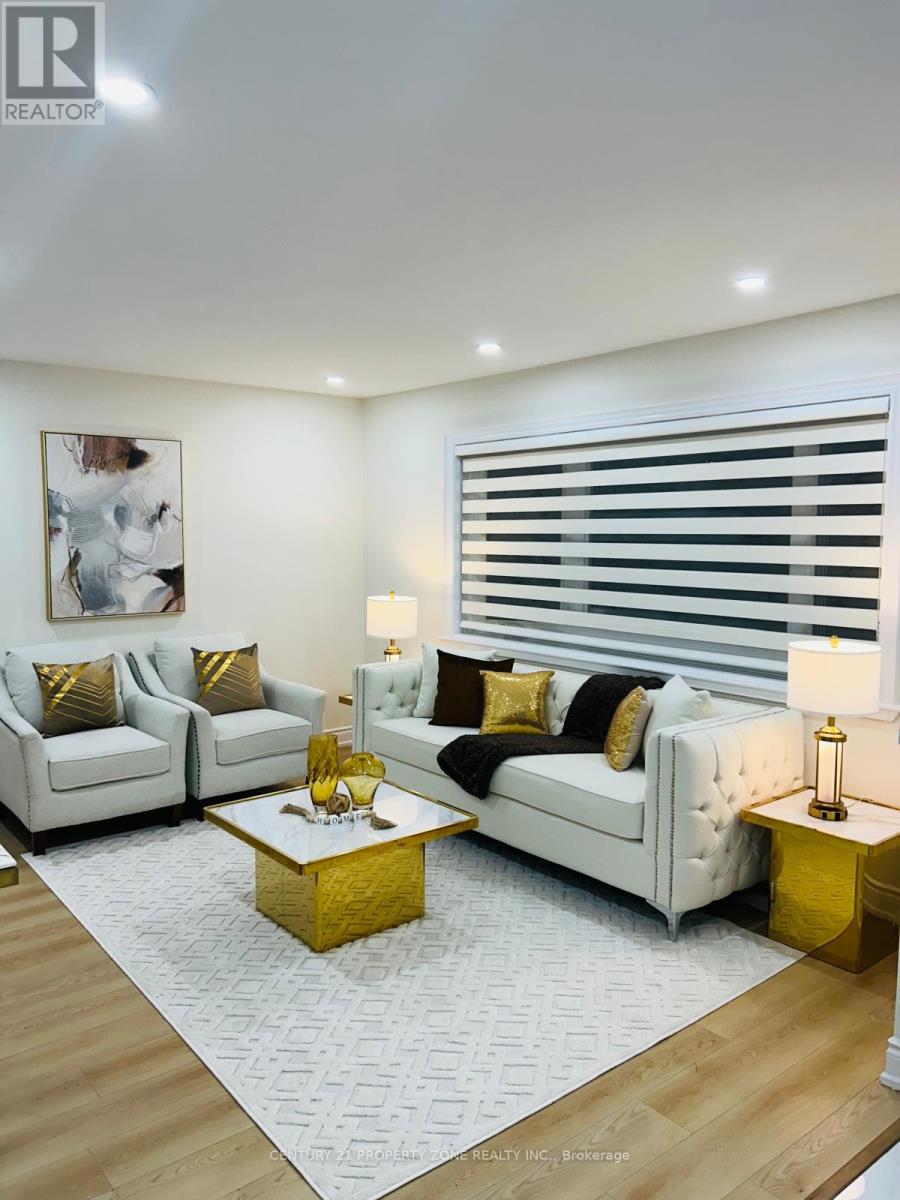 187 Martha Crescent, Caledon, Ontario  L7E 4X2 - Photo 5 - W12566168