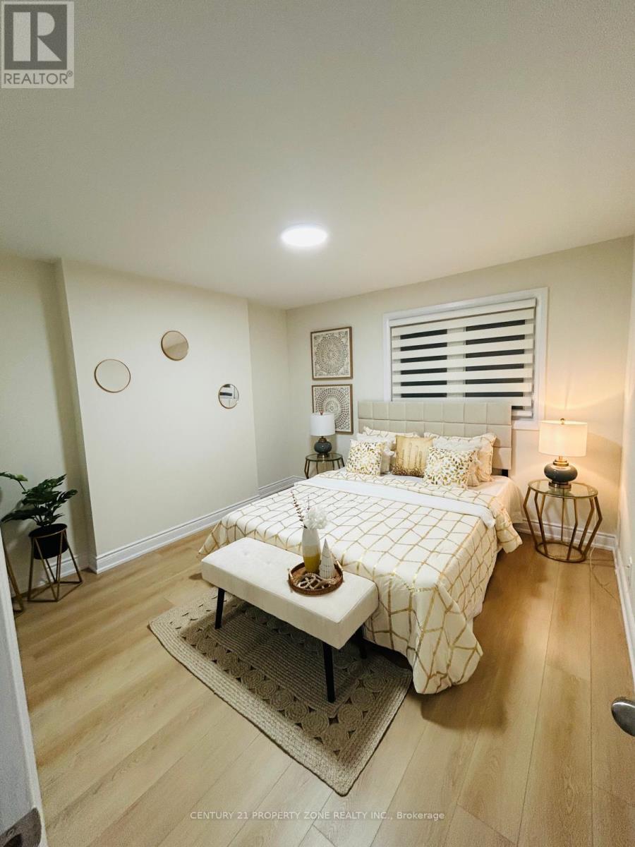 187 Martha Crescent, Caledon, Ontario  L7E 4X2 - Photo 9 - W12566168