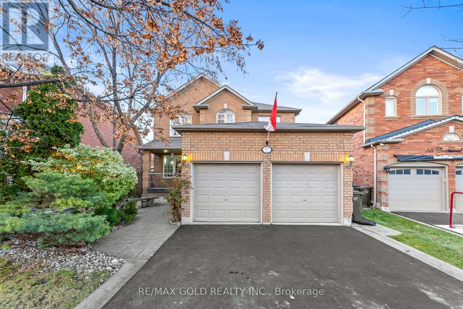 57 CREEKWOOD DRIVE, Brampton, Ontario