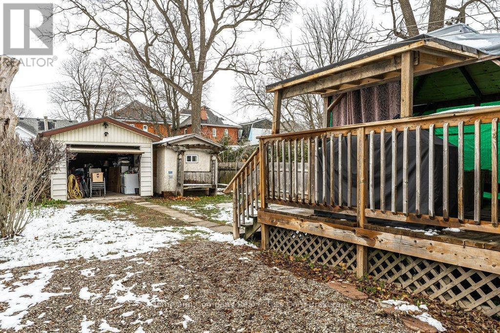 94 Bay Street, Stratford, Ontario  N5A 4K9 - Photo 17 - X12566332