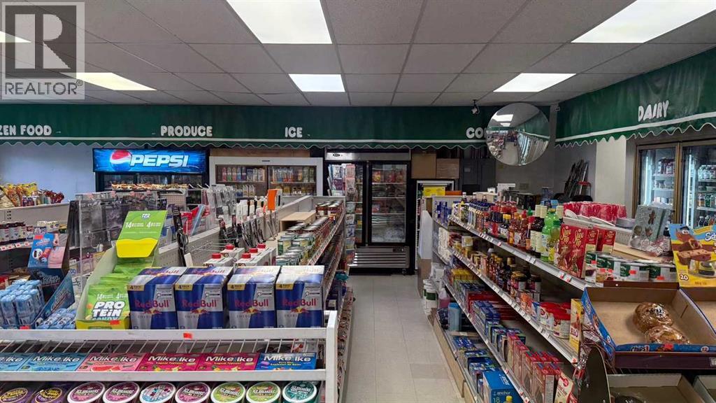 1, 735 Ranchland Boulevard Nw, Calgary, Alberta  T3G 3A9 - Photo 1 - A2239526