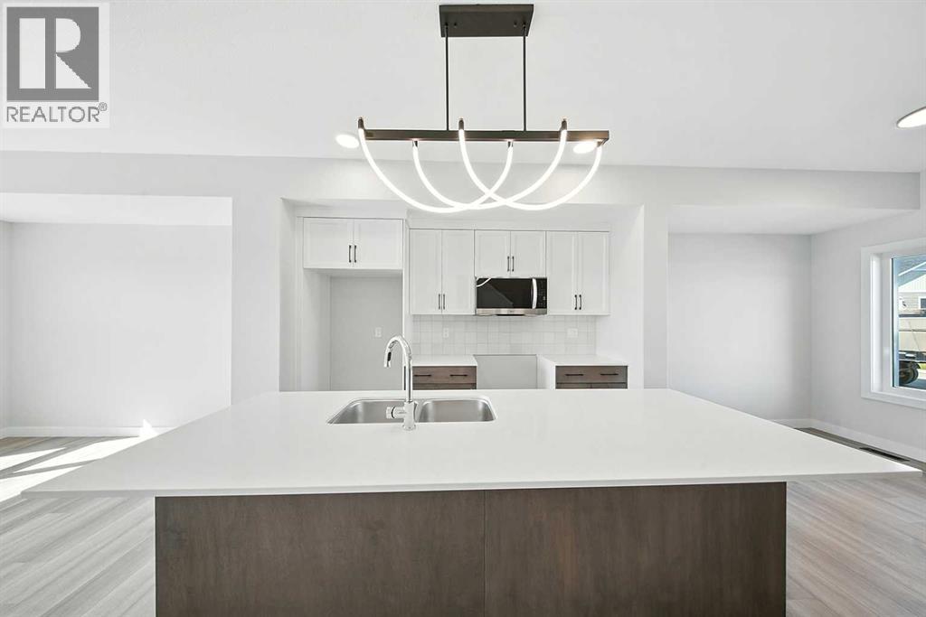 15 Gray Close, Sylvan Lake, Alberta  T4S 0W4 - Photo 6 - A2252444