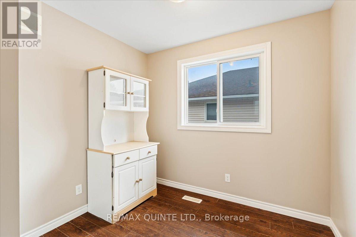 240 College Street E, Belleville, Ontario K8N 2V9 - Photo 12 - X12566258