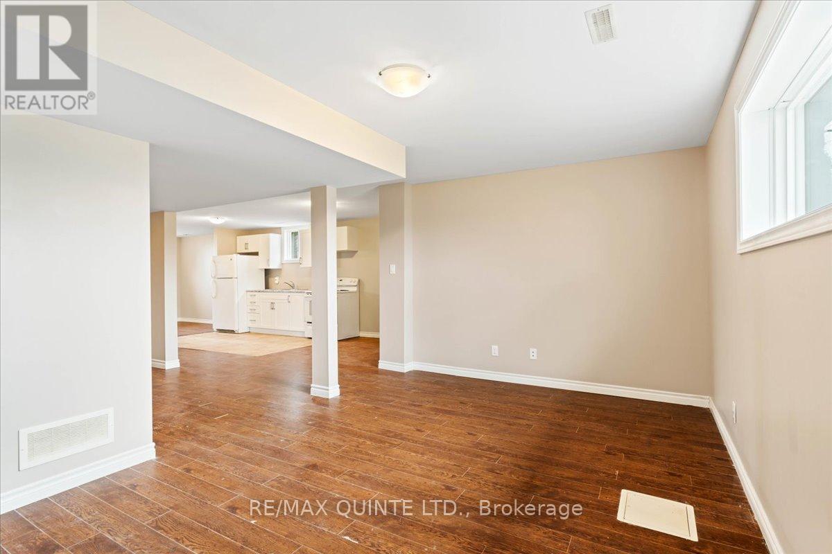 240 College Street E, Belleville, Ontario K8N 2V9 - Photo 26 - X12566258