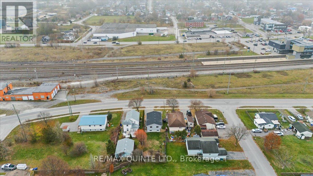 240 College Street E, Belleville, Ontario K8N 2V9 - Photo 39 - X12566258