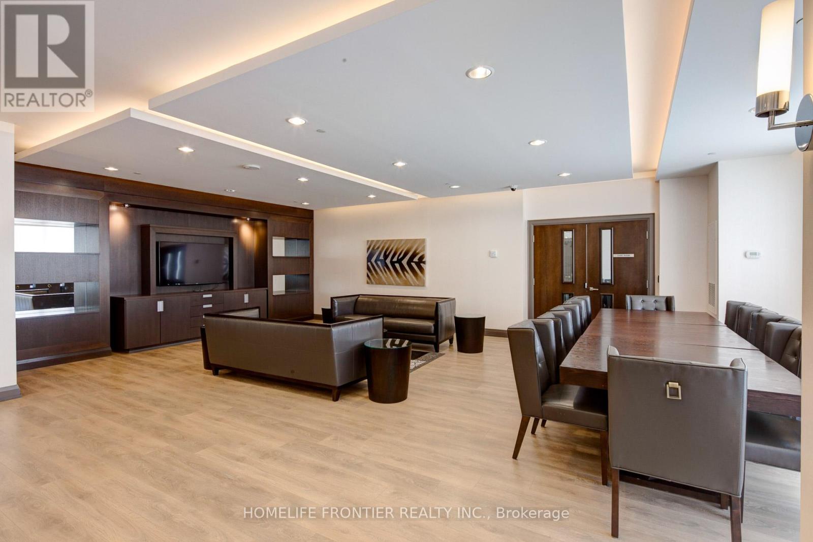 Ph209 - 7167 Yonge Street, Markham, Ontario  L3T 0E1 - Photo 31 - N12565596