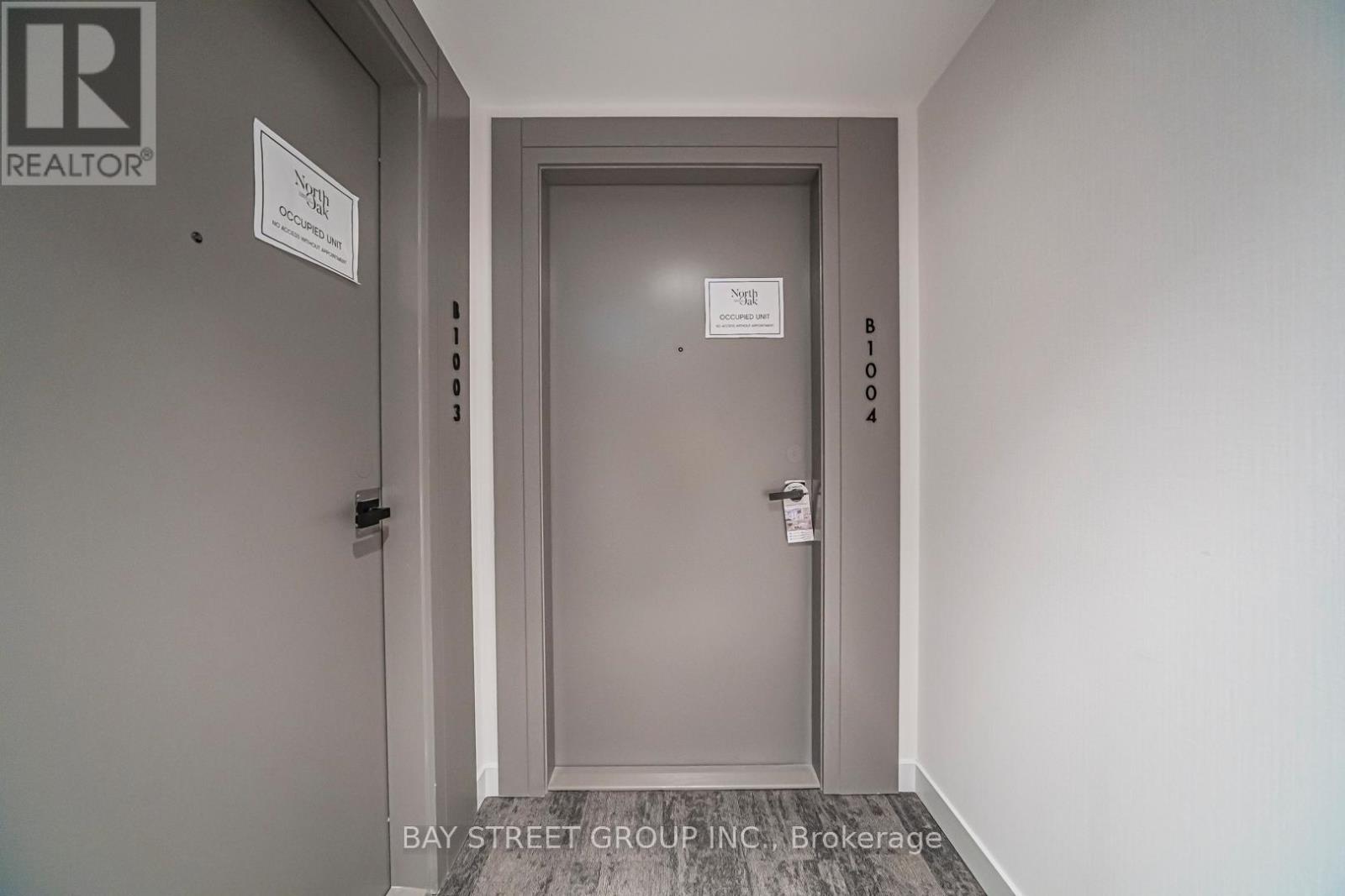 1004 - 3071 Trafalgar Road, Oakville, Ontario  L6H 8C6 - Photo 2 - W12524792