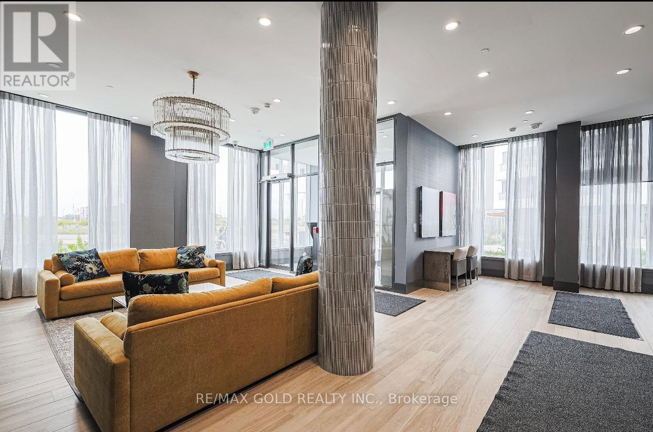 102 - 10 Lagerfeld Drive, Brampton, Ontario  L7A 5L3 - Photo 3 - W12565124