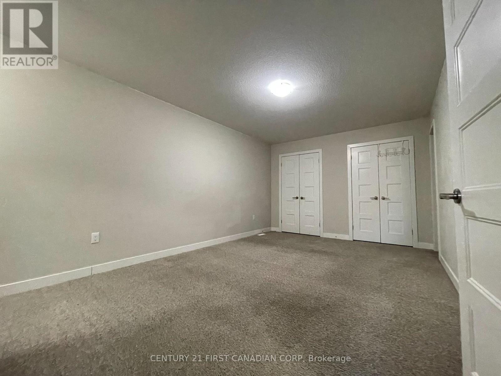 856 - 856 West Village Square, London North, Ontario  N6H 0J7 - Photo 7 - X12566248