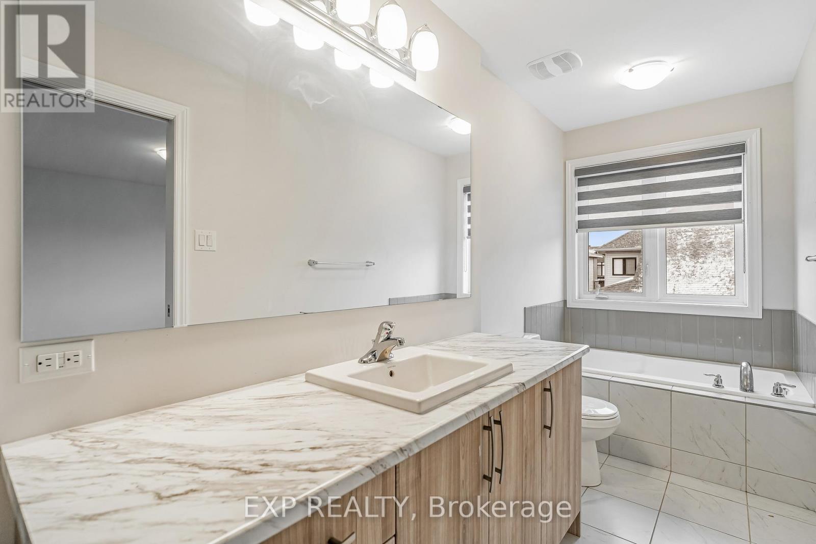 324 Du Ventoux Avenue N, Ottawa, Ontario  K4A 5L6 - Photo 14 - X12566292