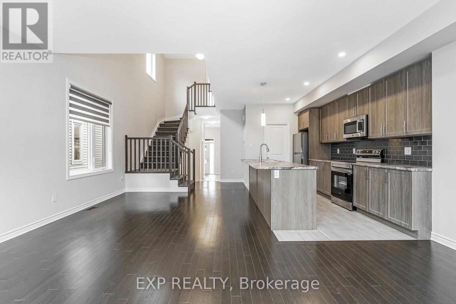 324 Du Ventoux Avenue N, Ottawa, Ontario  K4A 5L6 - Photo 5 - X12566292