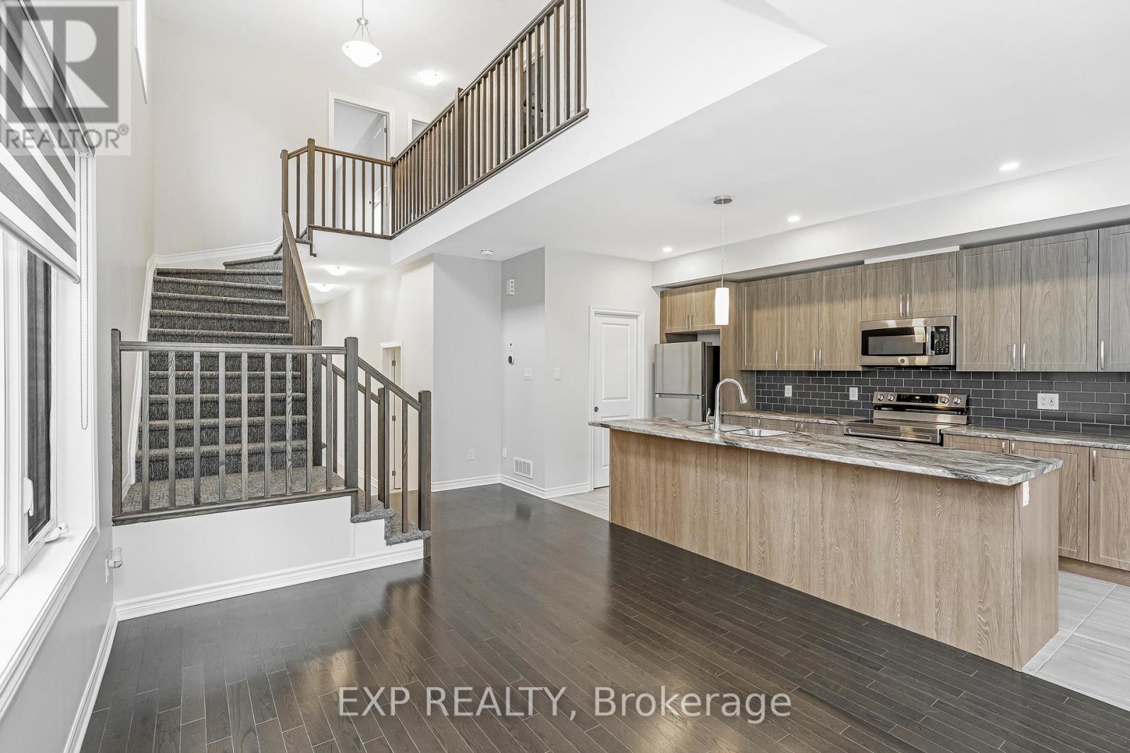 324 Du Ventoux Avenue N, Ottawa, Ontario  K4A 5L6 - Photo 8 - X12566292