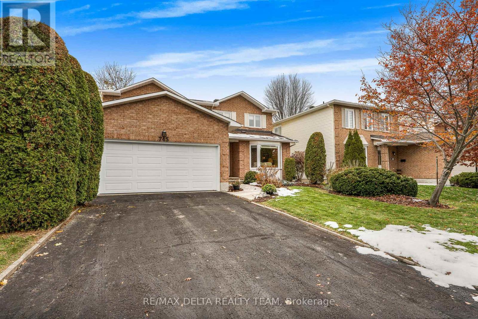 745 Hauteview Crescent, Ottawa, Ontario  K4A 2B9 - Photo 2 - X12566294