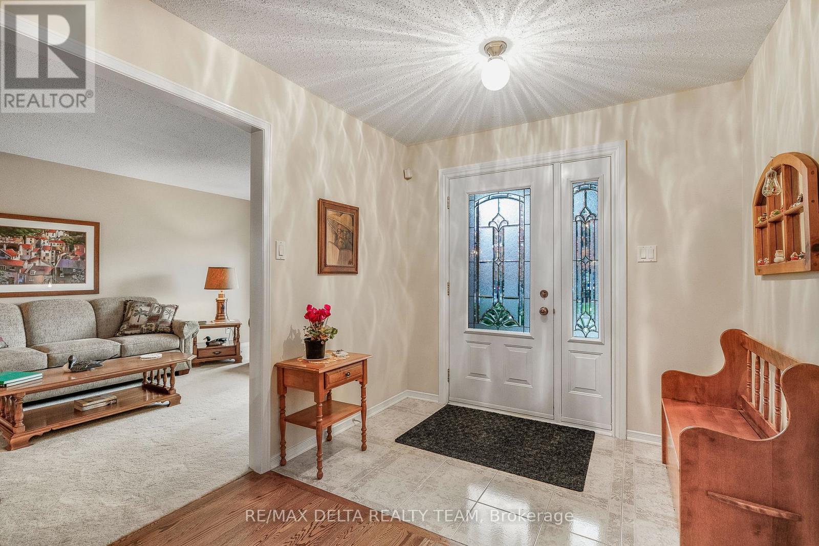 745 Hauteview Crescent, Ottawa, Ontario  K4A 2B9 - Photo 3 - X12566294