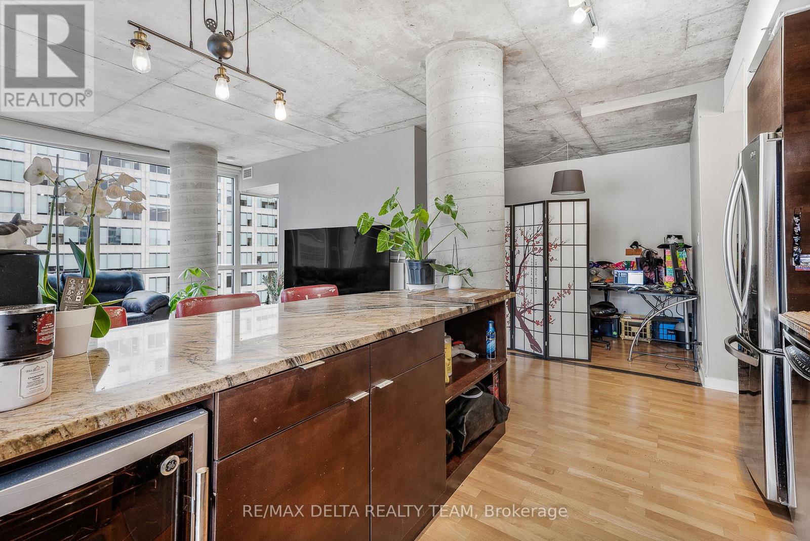 809 - 324 Laurier Avenue W, Ottawa, Ontario K1P 0A4 - Photo 12 - X12566310