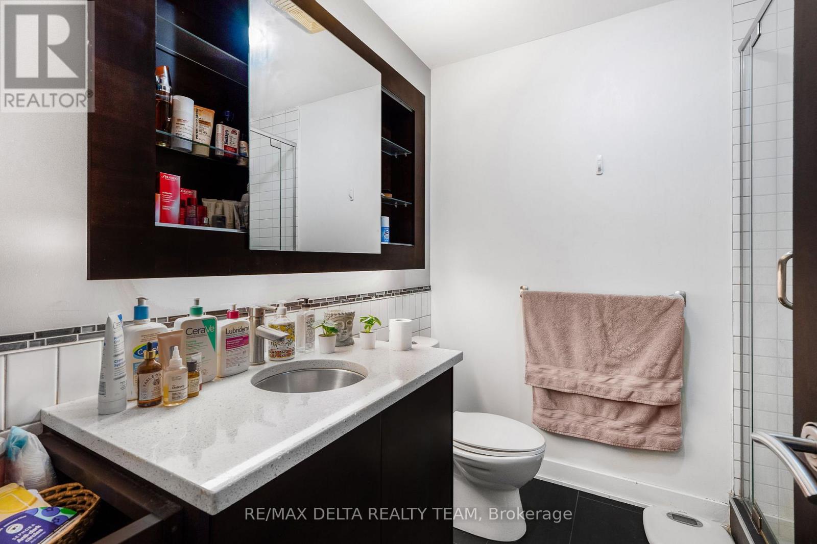 809 - 324 Laurier Avenue W, Ottawa, Ontario K1P 0A4 - Photo 22 - X12566310