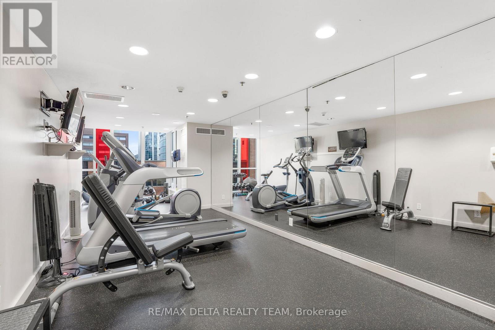 809 - 324 Laurier Avenue W, Ottawa, Ontario K1P 0A4 - Photo 25 - X12566310