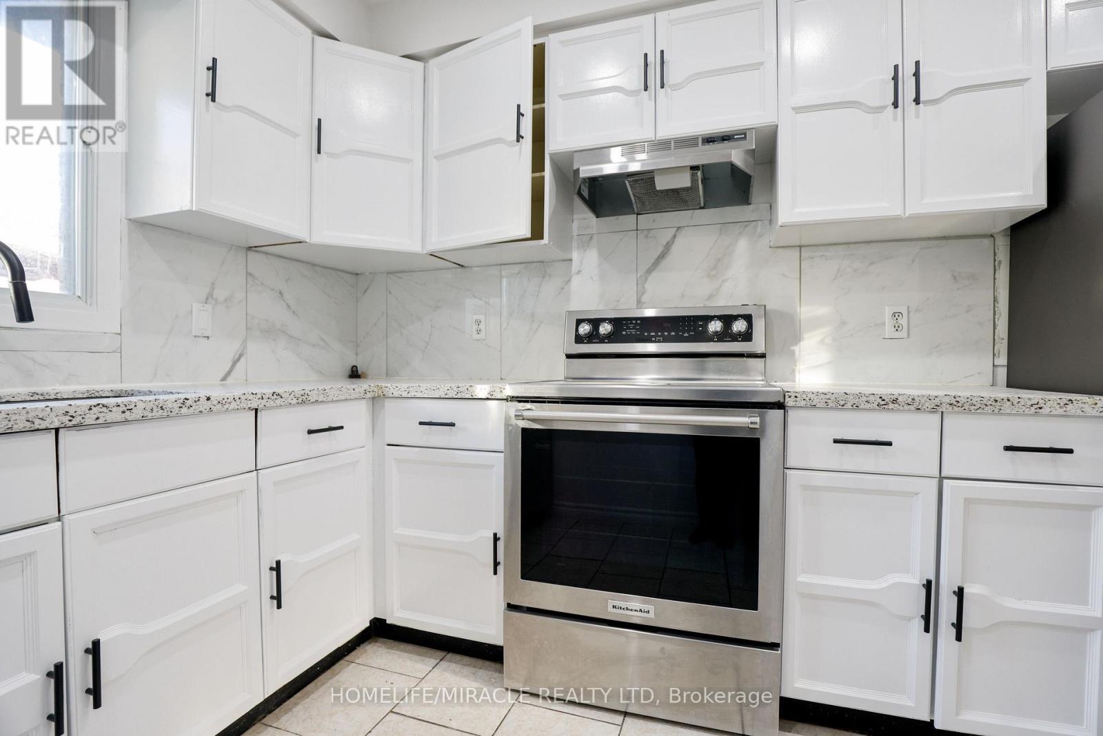 Main - 699 Classic Drive, London East, Ontario  N5W 5X1 - Photo 11 - X12565984