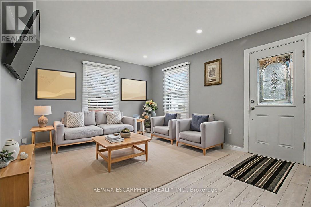 67 Seventh Avenue, Brantford, Ontario  N3S 1B5 - Photo 10 - X12565986