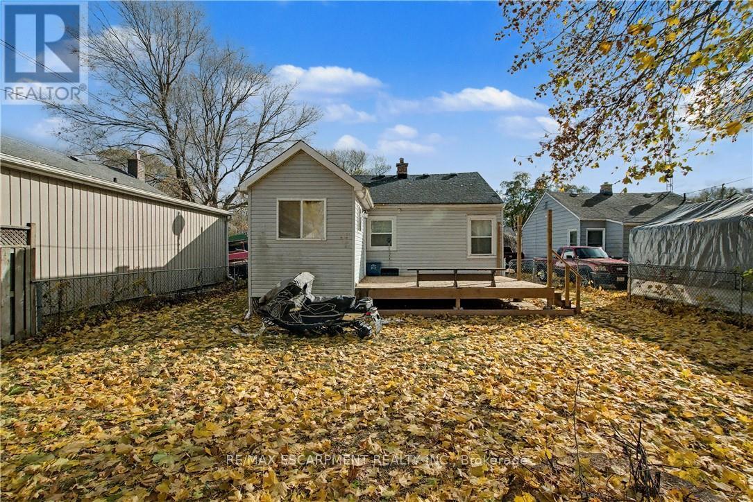 67 Seventh Avenue, Brantford, Ontario  N3S 1B5 - Photo 33 - X12565986