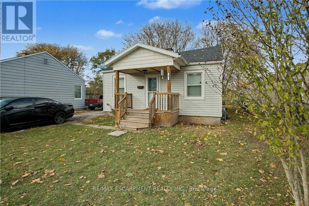 67 Seventh Avenue, Brantford, Ontario  N3S 1B5 - Photo 7 - X12565986