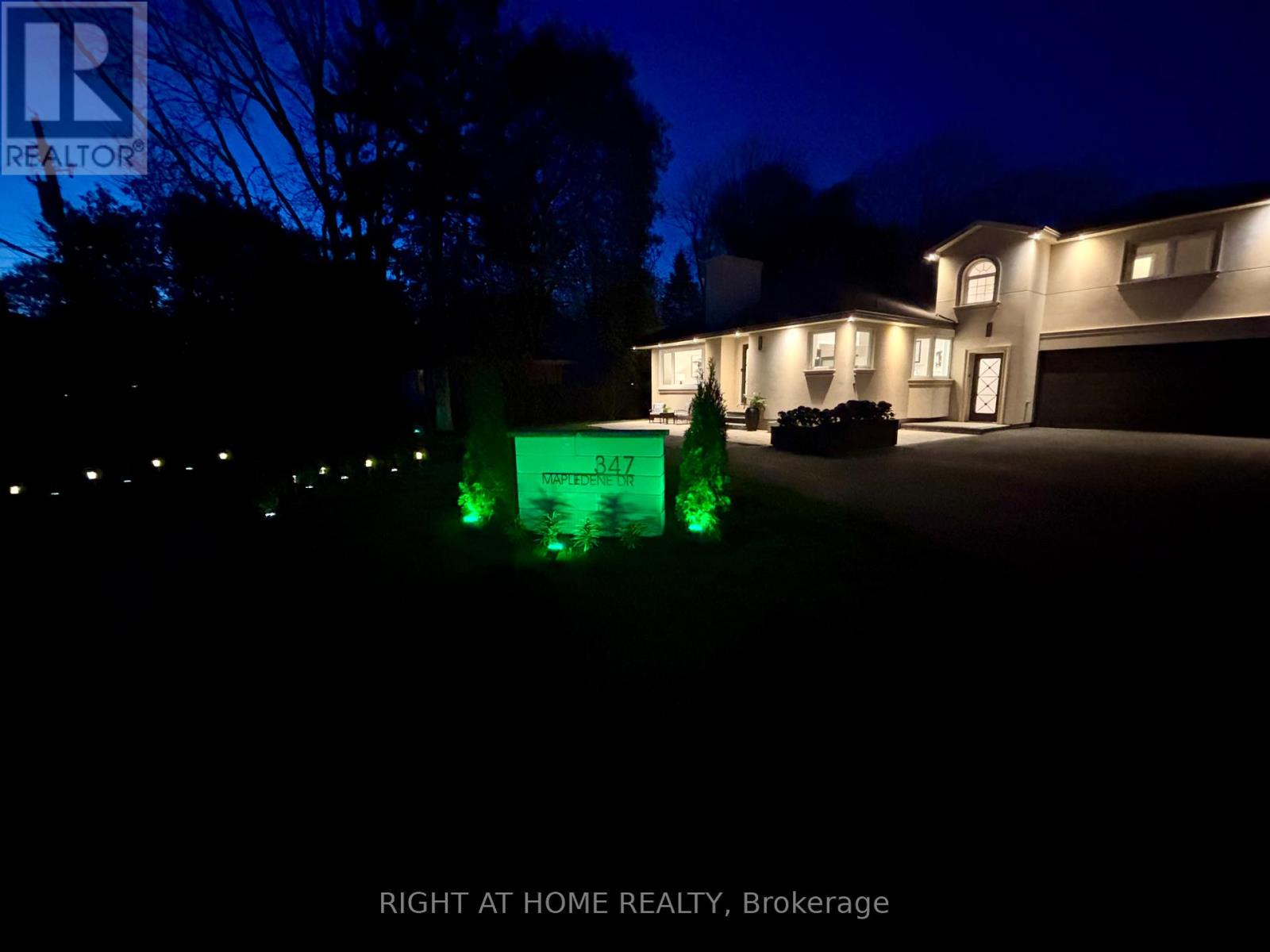 Upper - 347 Mapledene Drive, Hamilton, Ontario  L9G 2K3 - Photo 37 - X12566056