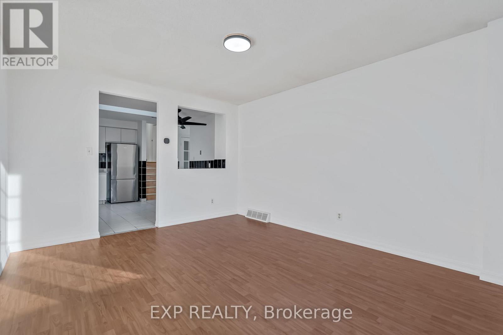 71 Edgemere Drive, Cambridge, Ontario  N1P 1B3 - Photo 14 - X12566090