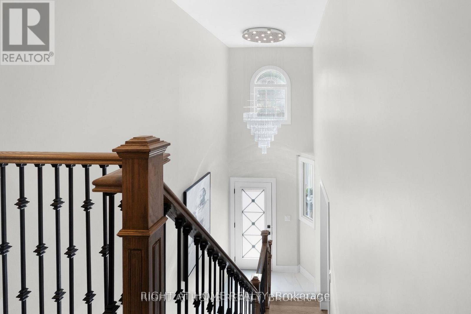 347 Mapledene Drive, Hamilton, Ontario  L9G 2K3 - Photo 16 - X12566208